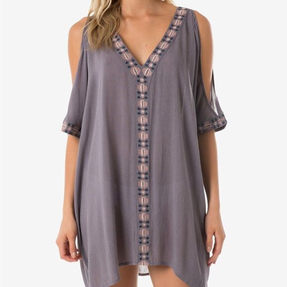 O'Neill Juniors' Frances Cold-Shoulder Cover-Up - Picture 1 of 11